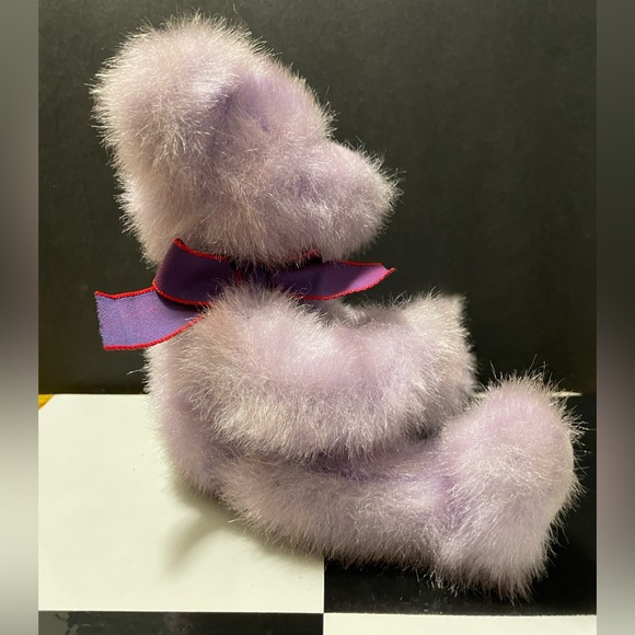 Russ Berrie Aphrodite 9” Teddy Bear Plush Lavender love on paw Purple - Picture 2 of 6